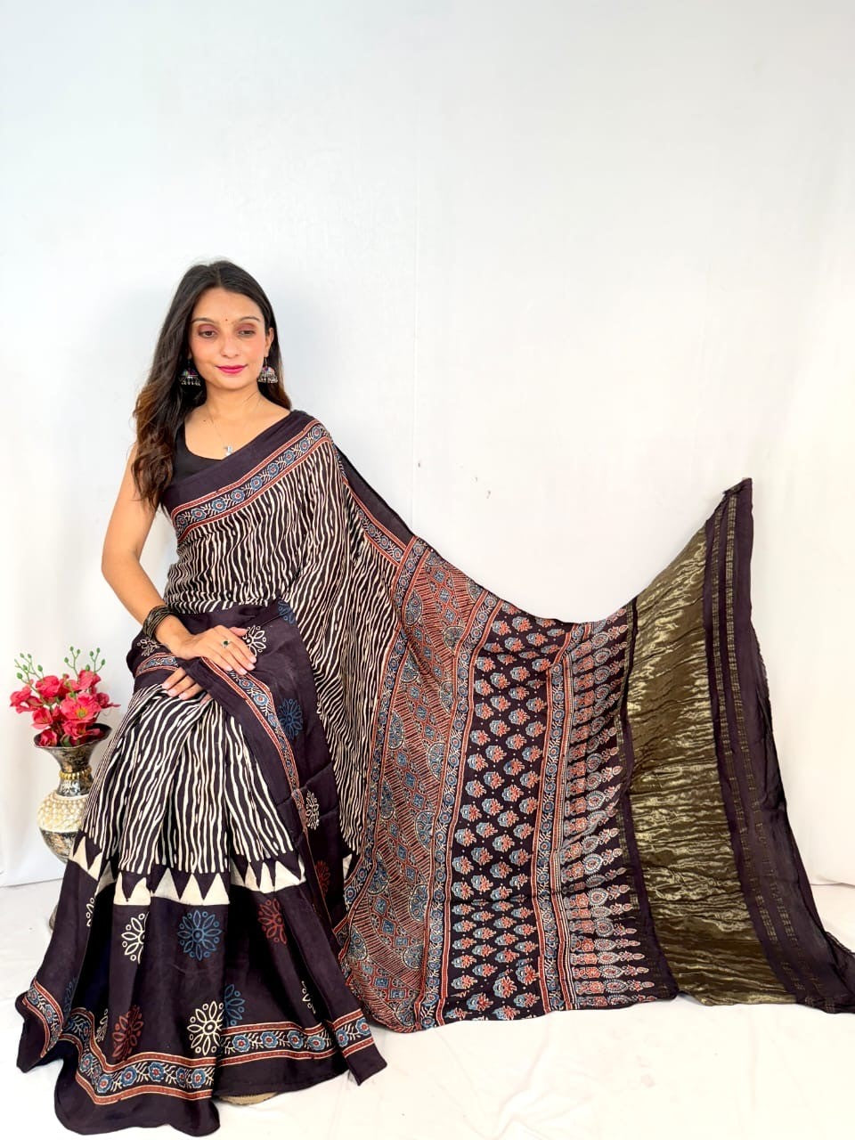 Ibtidaa Ajrakh Saree