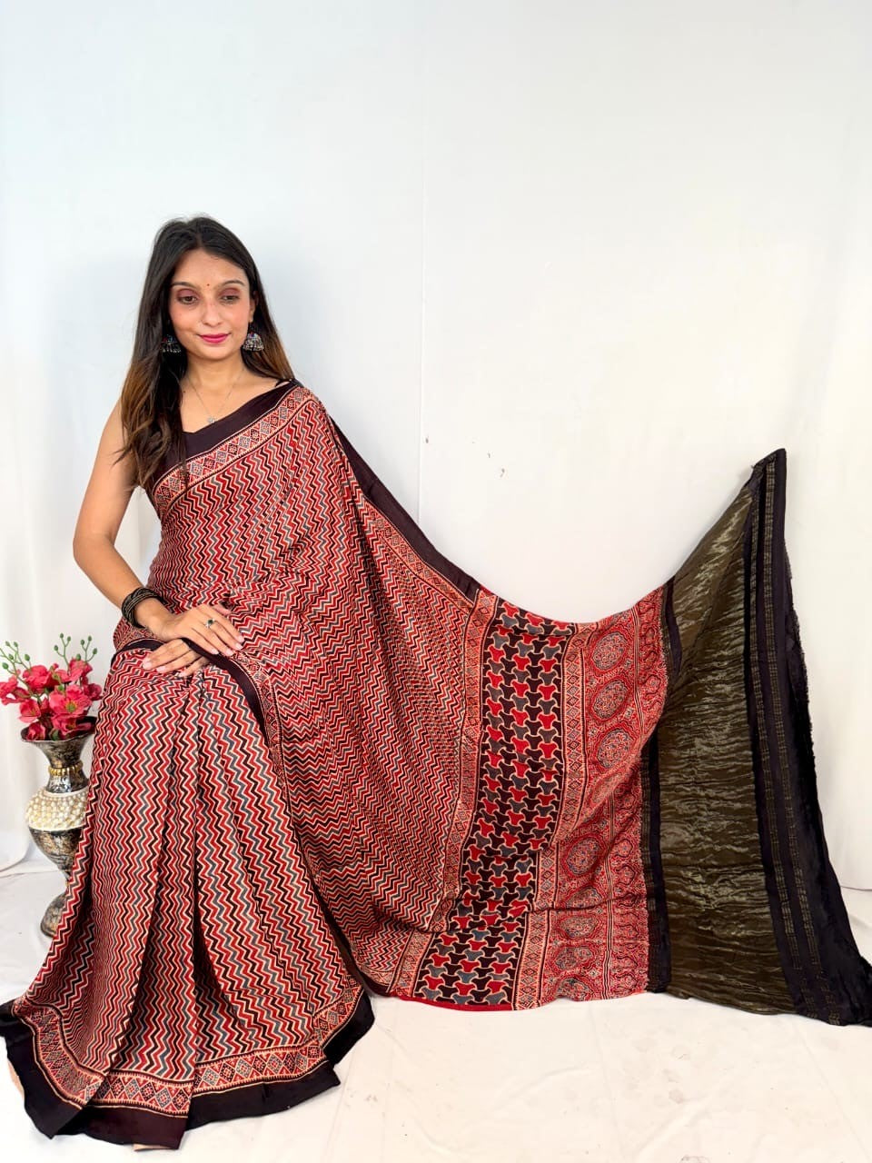 Inaayat Ajrakh Saree